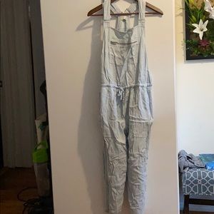 Aritzia Wilfred Valletta cropped overalls size L